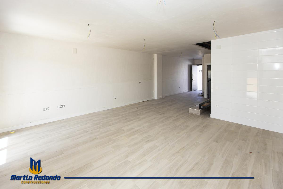 Bolivia - Promociones - Mart�n Redondo Construcciones - Mocej�n - Toledo