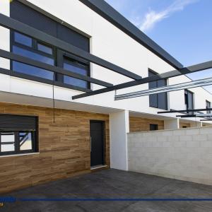 Bolivia - Promociones - Mart�n Redondo Construcciones - Mocej�n - Toledo