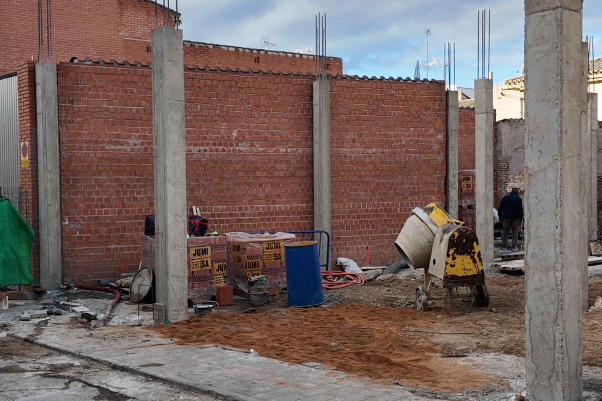 EDIFICIO COMISARIO - Promociones - Mart�n Redondo Construcciones - Mocej�n - Toledo